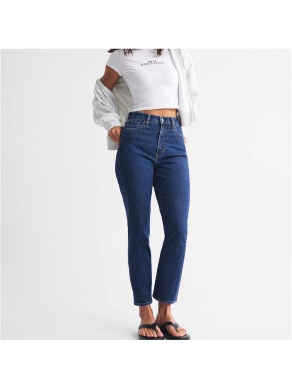 Abercrombie & Fitch Ankle on Straight Jeans in Dark Blue Denim - Picture 3 of 8